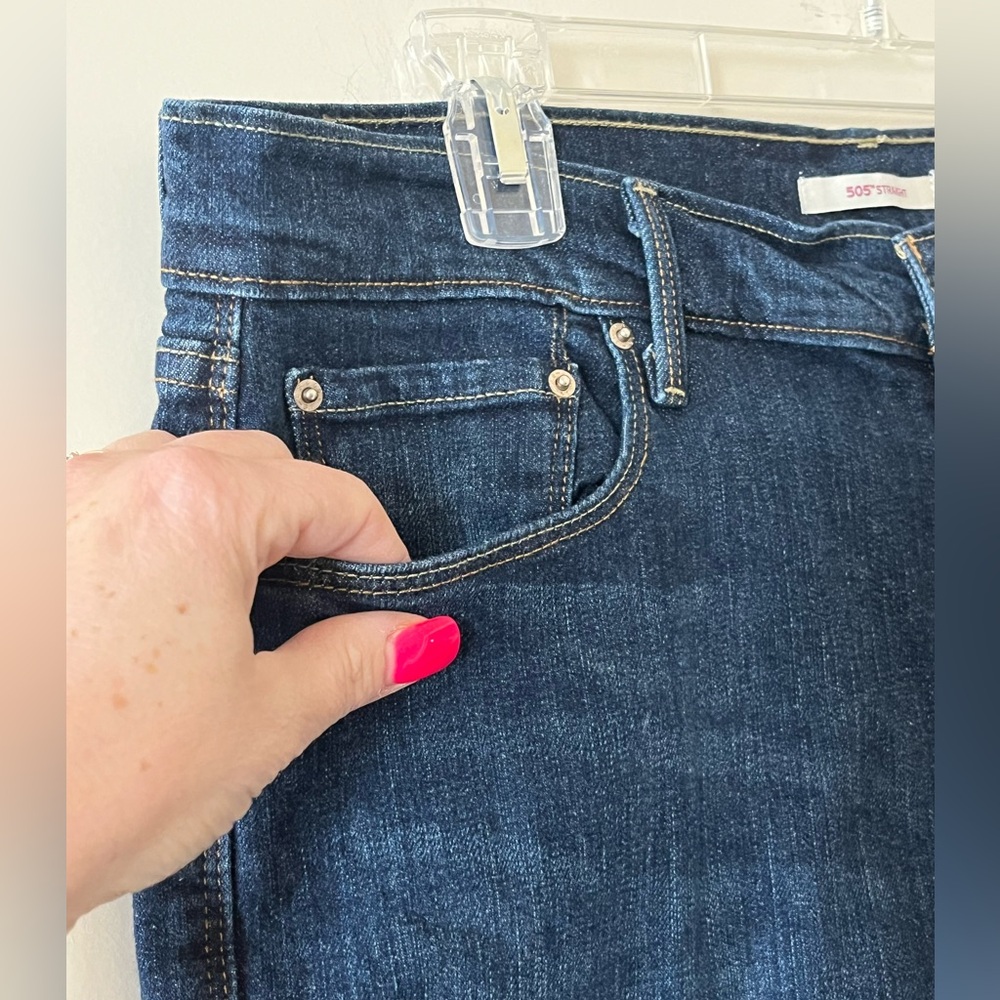 Levi’s 505 Straight Dark Wash Distressed Classic Blue Women's Jeans Size 12 - Picture 7 of 16